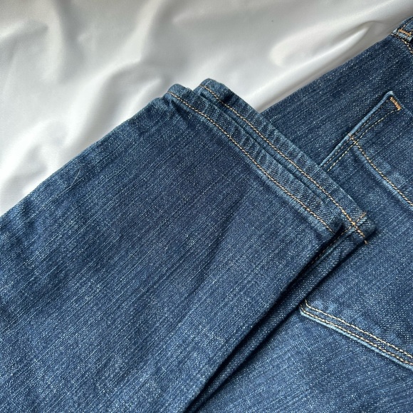 OLD Navy "The Sweetheart Fit" Dark Wash Jeans in Size 8 - Picture 9 of 9